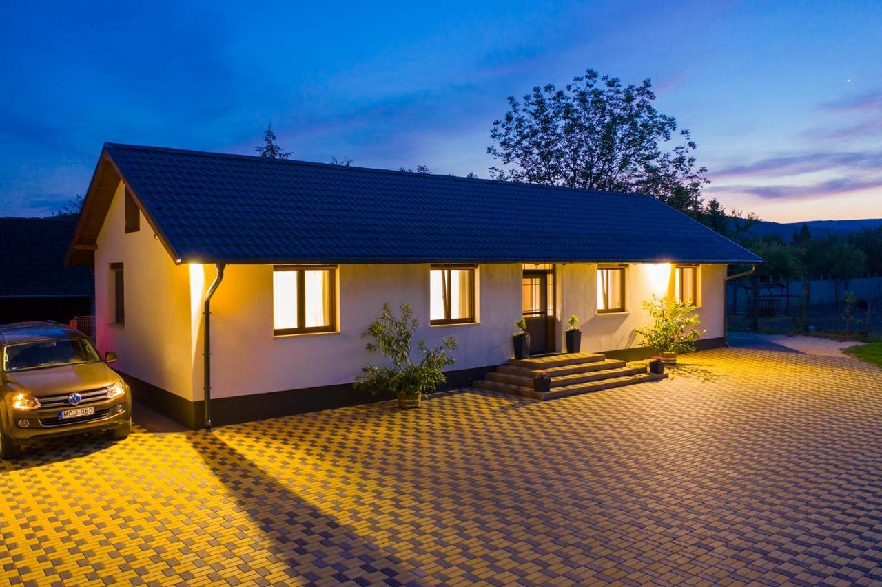 Bodzahaz Apartman Tarján Exteriör bild